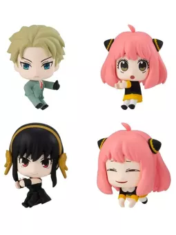 Gashapon Spy X Family Hugcot Ichiban Kuji - Bandai Figure [1x Casuale]