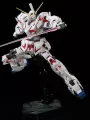 Unicorn Gundam RX-0 - Real Grade 1/144 Gunpla - Bandai Model Kit Figure