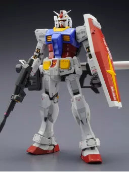 Gundam RX-78-2 Ver. 3.0 - Master Grade 1/100 Gunpla - Bandai Model Kit Figure
