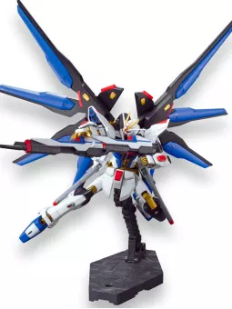 Strike Freedom Gundam - High Grade 1/144 Gunpla - Bandai Model Kit Figure
