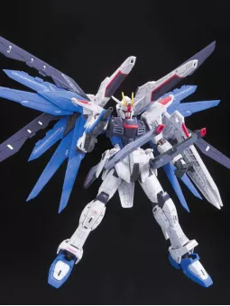 Freedom Gundam ZGMF-X10A - Real Grade 1/144 Gunpla - Bandai Model Kit Figure