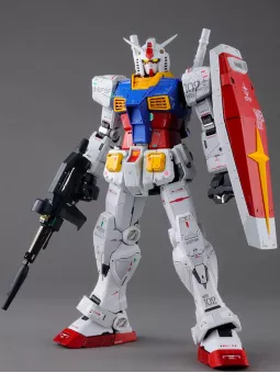 Gundam RX-78-2 PG Unleashed - Perfect Grade 1/60 Gunpla - Bandai Model Kit Figure