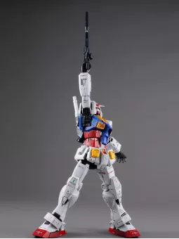 Gundam RX-78-2 PG Unleashed - Perfect Grade 1/60 Gunpla - Bandai Model Kit Figure
