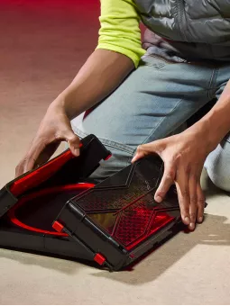 Clash & Carry Beystadium Battle Arena - Beyblade X - Hasbro