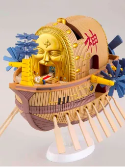 Ark Maxim - One Piece Model Kit Grand Ship Collection - Bandai Figure