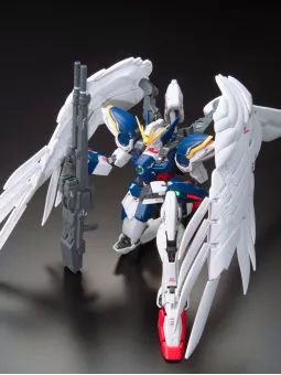 Wing Gundam Zero EW - Real Grade 1/144 Gunpla - Bandai Model Kit
